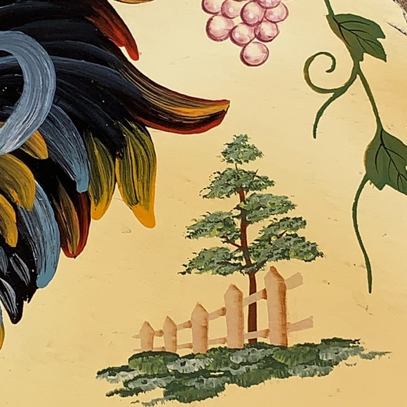 Hand painted Rooster on stone w/leather loop - Picture 3 of 11